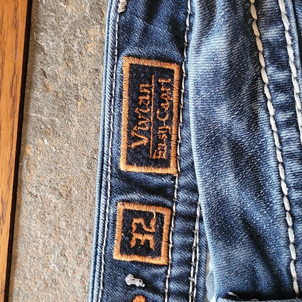 Rock Revival capris - Picture 4 of 5